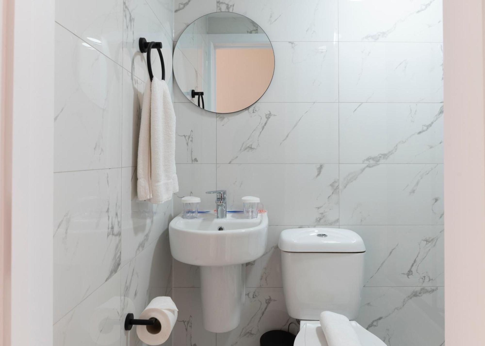Marina Hotel 런던 외부 사진